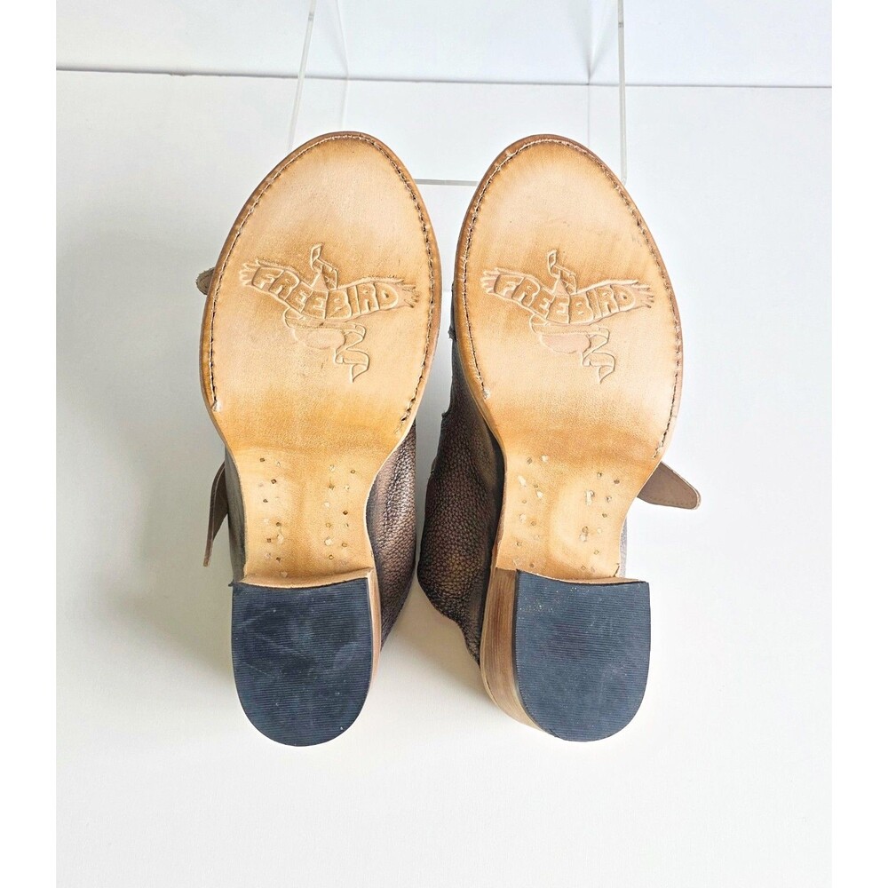 FREEBIRD Caprice Sandals Brown Distressed Leather Women's Sz 10 Heeled Mule - Picture 10 of 13